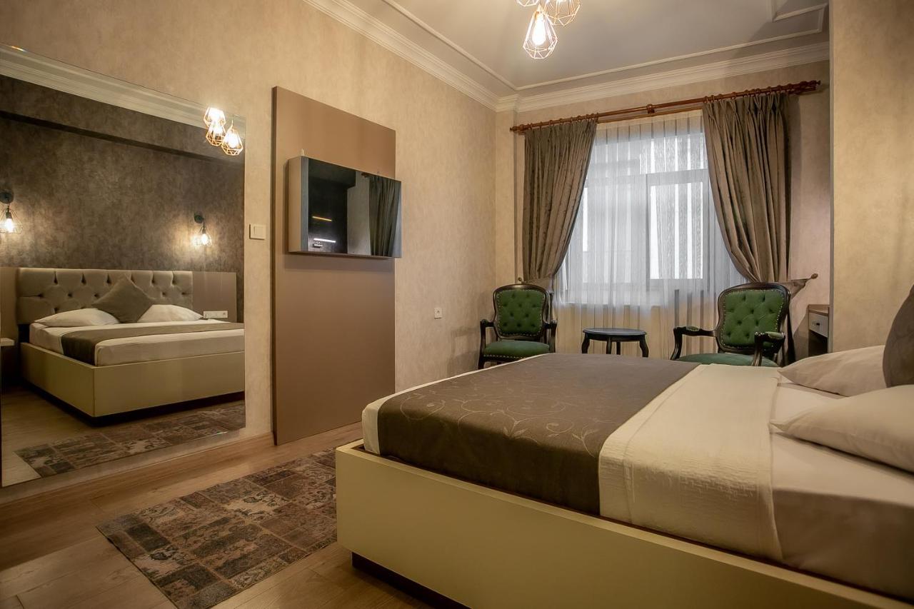 Hotel Pera Capitol Истанбул Екстериор снимка